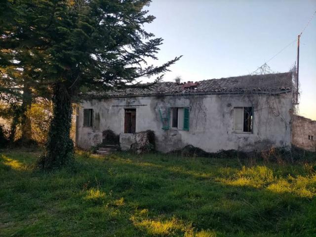 Villa Indipendente in vendita a Moscufo, Abruzzo