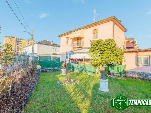 Villa Indipendente in vendita a Motta Visconti, Lombardia