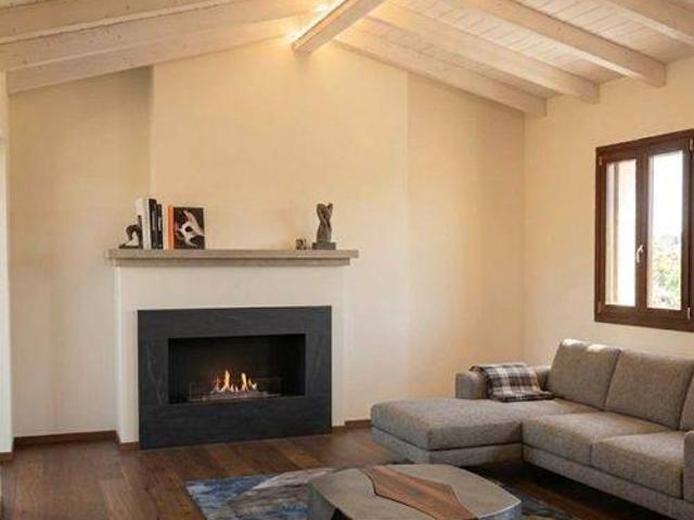 Villa Indipendente in vendita a Motta Visconti, Milano