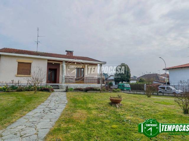 Villa Indipendente in vendita a Motta Visconti, Lombardia