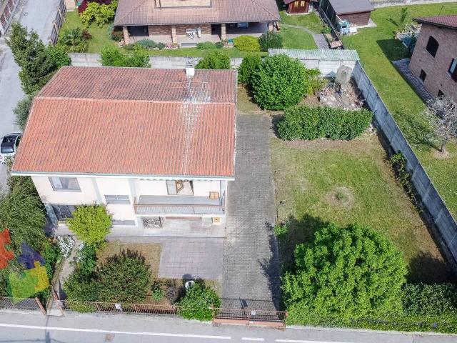 Villa Indipendente in vendita a Motta Visconti, Lombardia