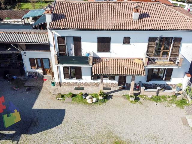 Villa Indipendente in vendita a Motta Visconti, Lombardia