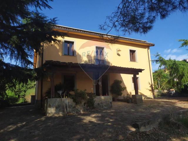 Villa Indipendente in vendita a Calabria, Cosenza