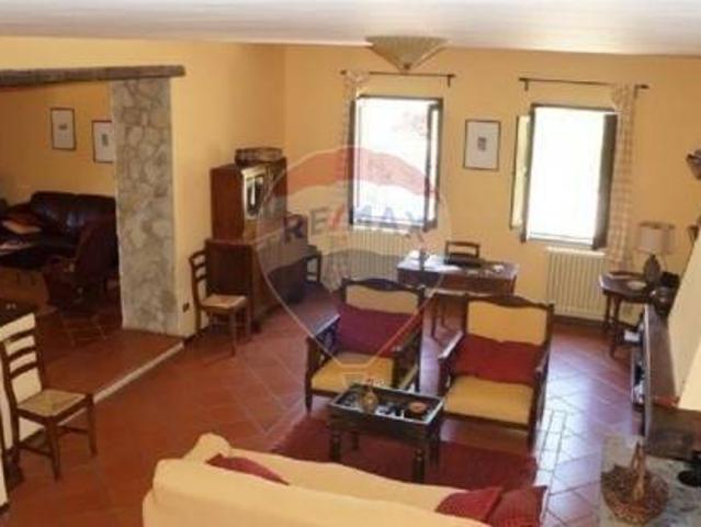 Villa Indipendente in vendita a Calabria, Cosenza
