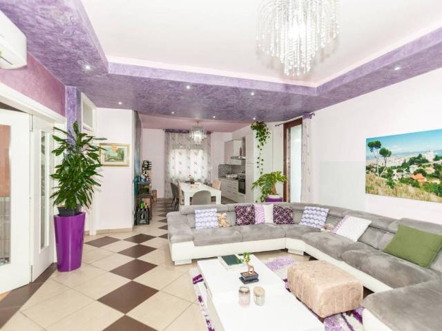 Villa Indipendente in vendita a Mornera, Mozzate