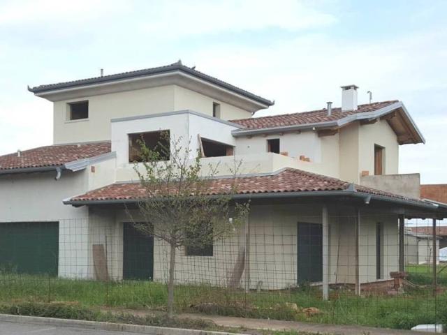 Villa Indipendente in vendita a Mozzecane, Veneto