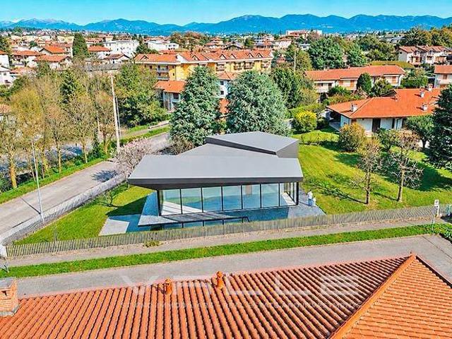 Villa Indipendente in vendita a Dorotina, Mozzo