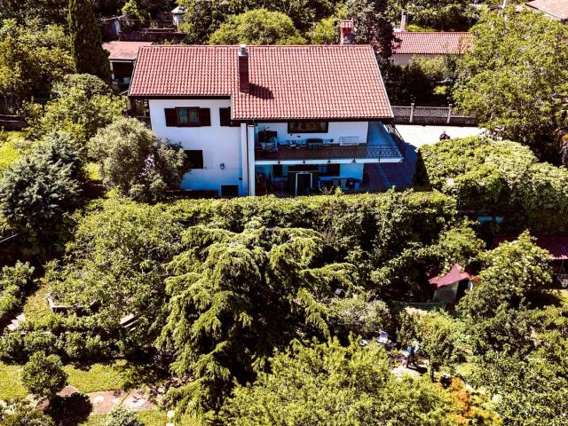 Villa Indipendente in vendita a Fontanella, Muggiò