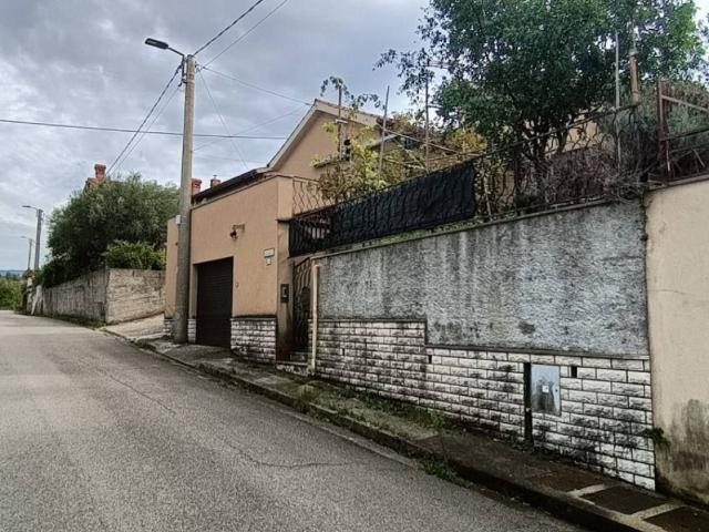 Villa Indipendente in vendita a Muggiò, Friuli-Venezia Giulia