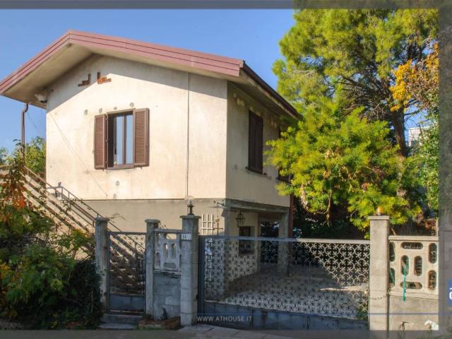 Villa Indipendente in vendita a Lazzaretto / Lazaret, Muggiò