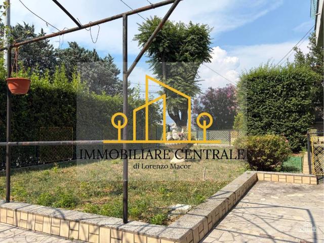 Villa Indipendente in vendita a San Rocco, Muggiò
