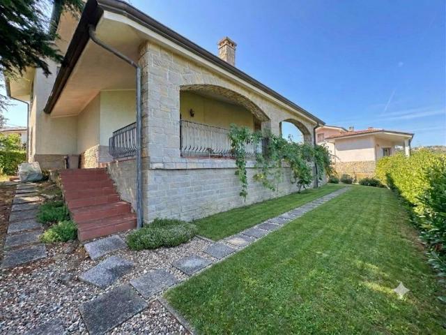 Villa Indipendente in vendita a San Rocco, Muggiò