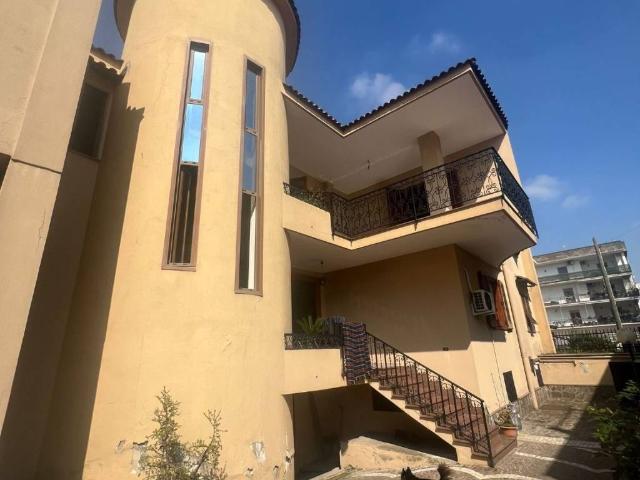 Villa Indipendente in vendita a Mugnano Di Napoli, Campania