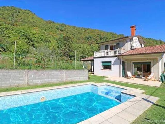 Villa Indipendente in vendita a Castagnetoli, Mulazzo