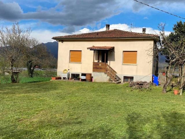 Villa Indipendente in vendita a Unione di comuni Montana Lunigiana, Mulazzo
