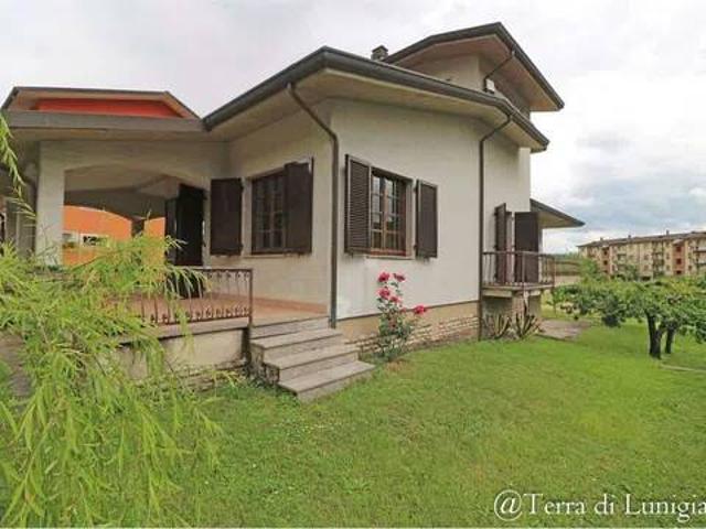 Villa Indipendente in vendita a Arpiola-Pianfurcano, Mulazzo