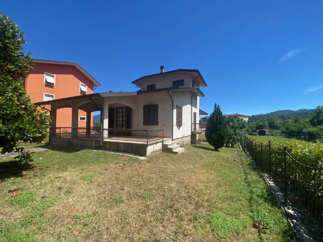 Villa Indipendente in vendita a Unione di comuni Montana Lunigiana, Mulazzo