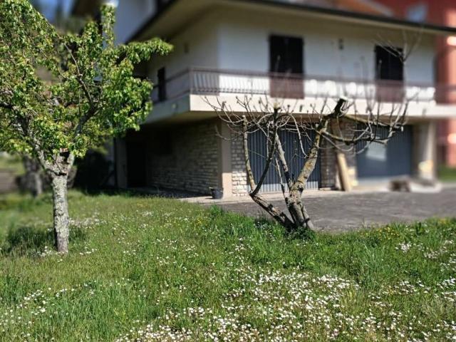 Villa Indipendente in vendita a Unione di comuni Montana Lunigiana, Mulazzo