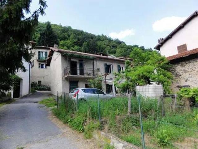 Villa Indipendente in vendita a Murialdo, Liguria