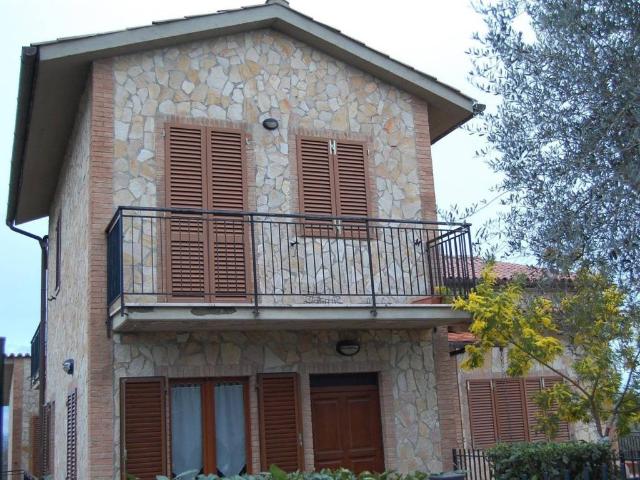 Villa Indipendente in vendita a Vescovado, Murlo