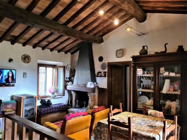 Villa Indipendente in vendita a Murlo, Toscana