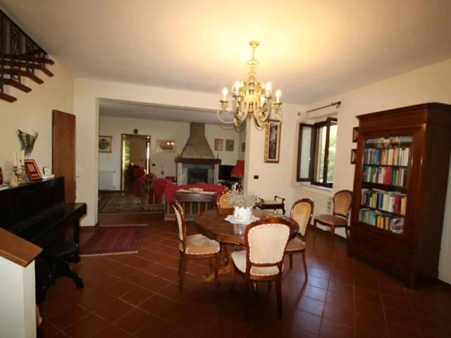 Villa Indipendente in vendita a Murlo, Toscana