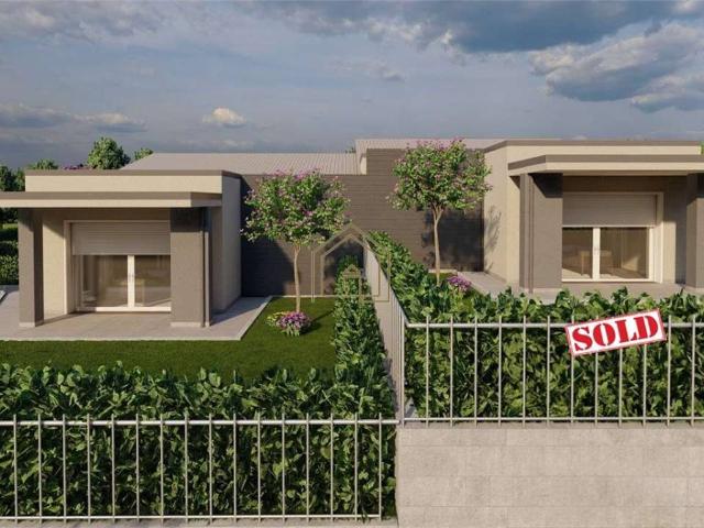 Villa Indipendente in vendita a Muscoline, Lombardia