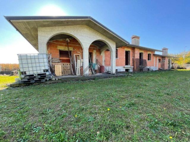 Villa Indipendente in vendita a Mussolente, Veneto