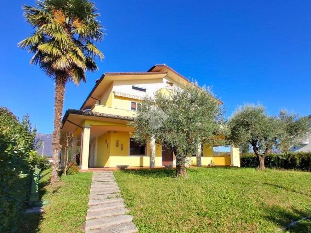 Villa Indipendente in vendita a Mussolente, Veneto