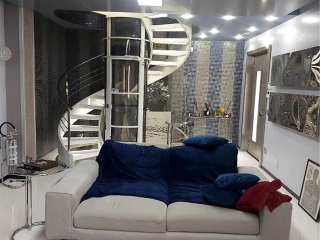 Villa Indipendente in vendita a Camaldoli, Campania