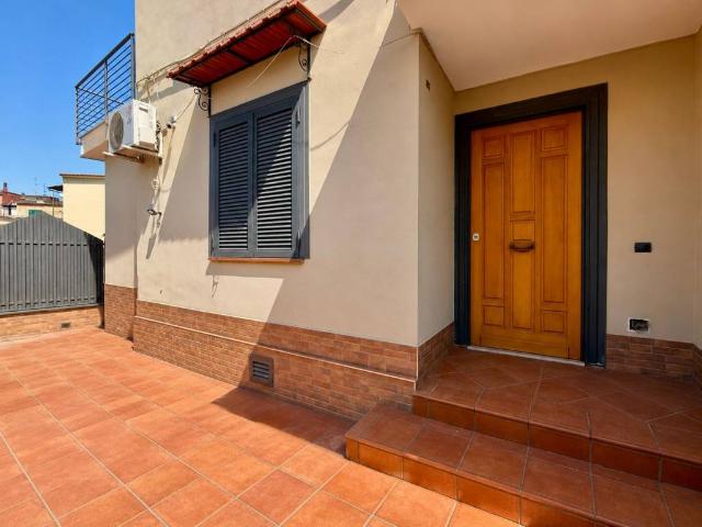 Villa Indipendente in vendita a Municipalità 6, Campania
