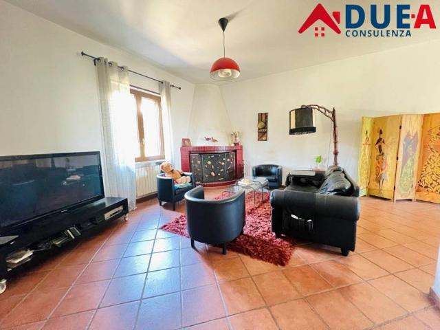 Villa Indipendente in vendita a Guantai, Campania