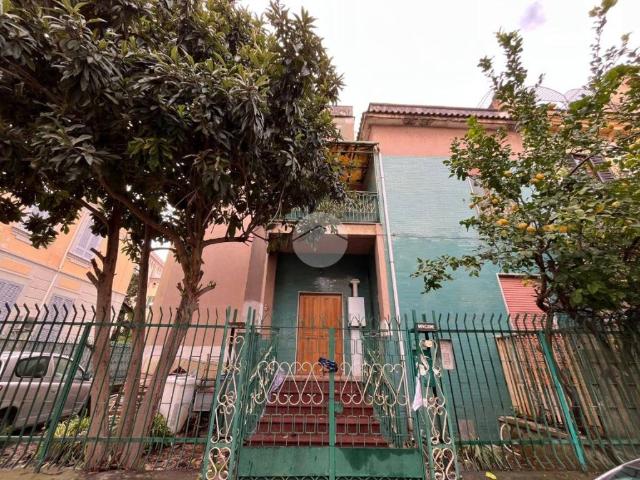 Villa Indipendente in vendita a Municipalità 3, Napola