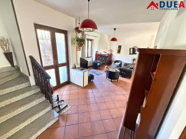 Villa Indipendente in vendita a Guantai, Campania