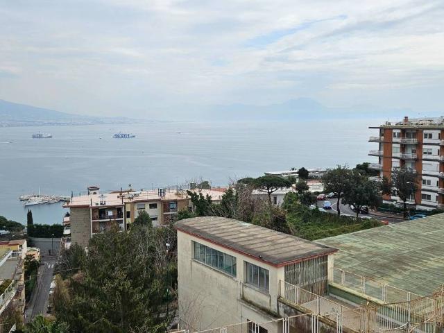 Villa Indipendente in vendita a Municipalità 1, Campania