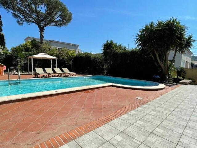 Villa Indipendente in vendita a Municipalità 10, Napola