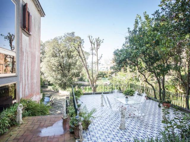 Villa Indipendente in vendita a Marechiaro, Napola