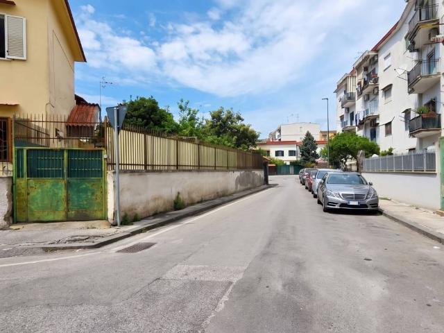 Villa Indipendente in vendita a Municipalità 10, Campania
