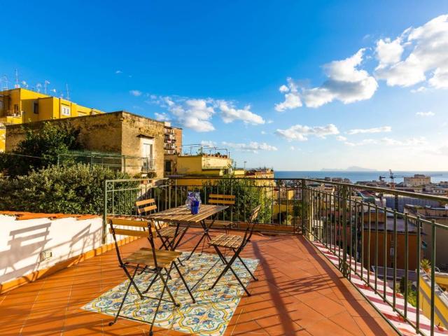 Villa Indipendente in vendita a Municipalità 1, Napola