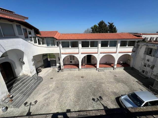 Villa Indipendente in vendita a Chiaiano, Napoli