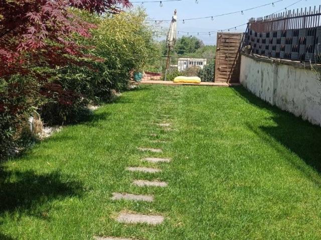 Villa Indipendente in vendita a Napoli