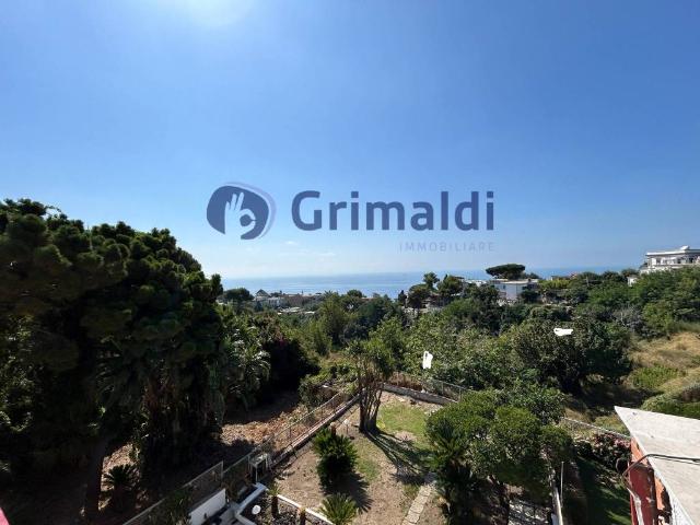 Villa Indipendente in vendita a Coroglio, Napola