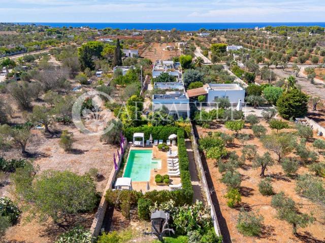 Villa Indipendente in vendita a Puglia, Lecce