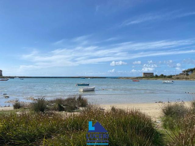 Villa Indipendente in vendita a Torre Squillace, Puglia