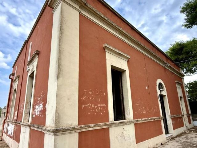 Villa Indipendente in vendita a Contrada Campo dei Fiori, Puglia