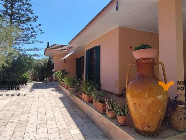 Villa Indipendente in vendita a Puglia, Lecce