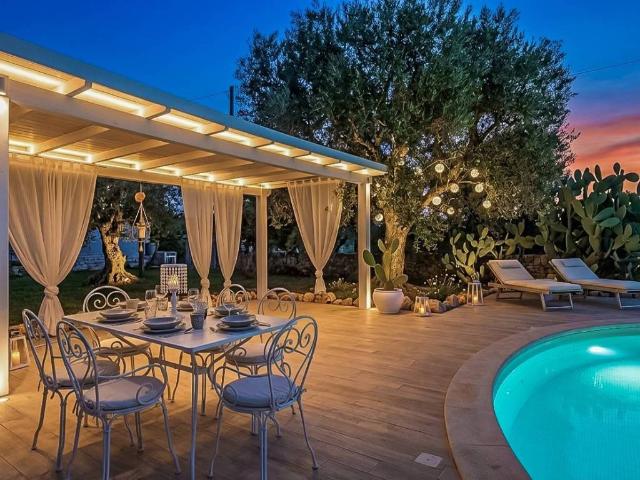 Villa Indipendente in vendita a Santa Caterina, Puglia