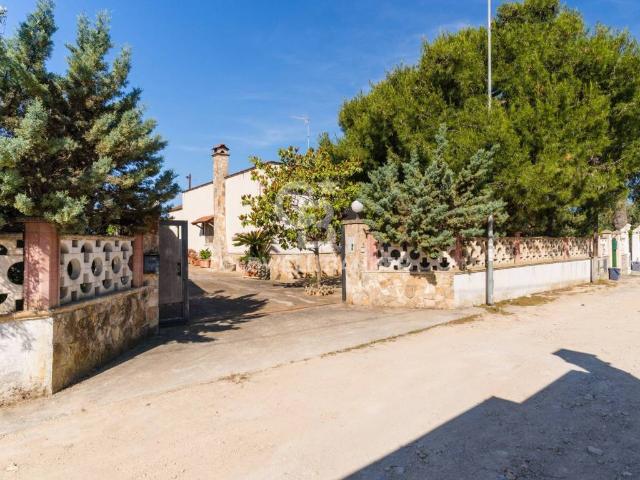 Villa Indipendente in vendita a Rione Bentivenga, Puglia