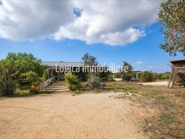 Villa Indipendente in vendita a Puglia, Lecce