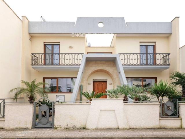 Villa Indipendente in vendita a Puglia, Lecce